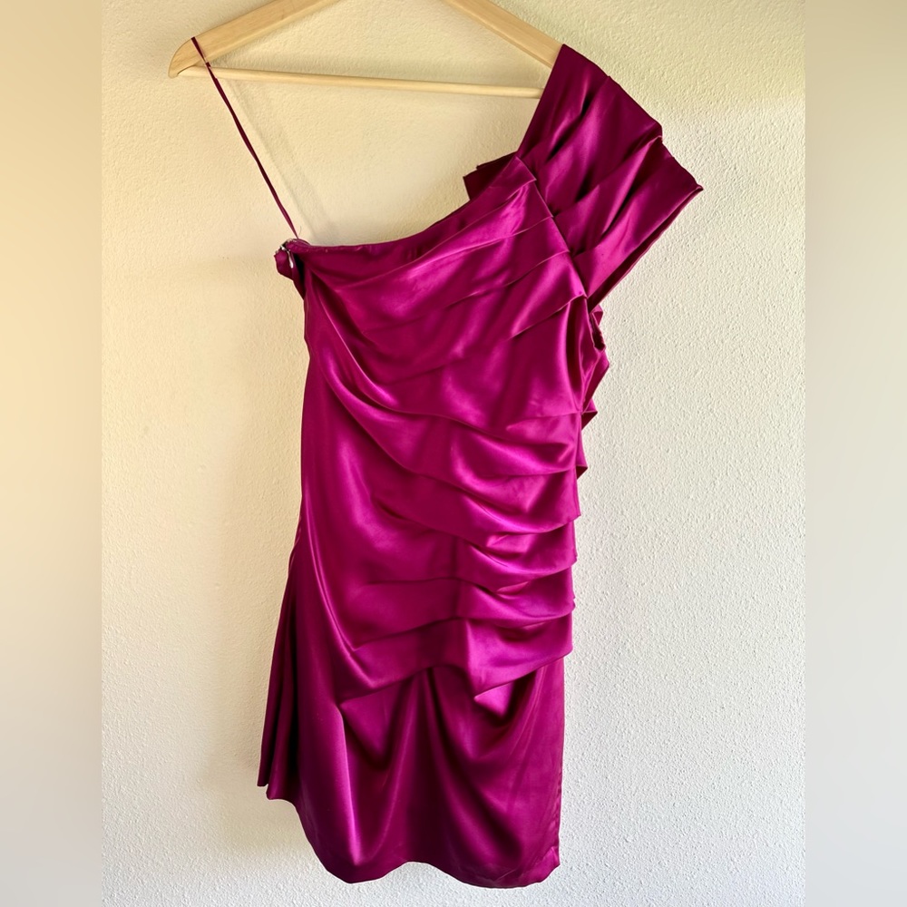EXPRESS Women’s Magenta Ruffled Layer Slim Cocktail Dress